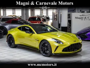 Aston Martin V8 Vantage - SPECIAL PAINT-BLACK PACK-21