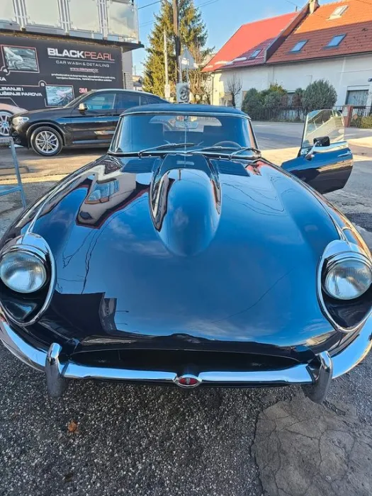 Jaguar E-Type Roadster Fully Restored