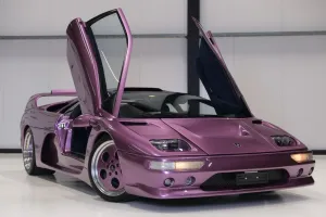 Lamborghini Diablo GTR Evolution original 33.841 1.Hand