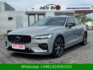 Volvo S60 Ultimate Dark AWD HUD-SCHIEBEDACH-1.HAND!