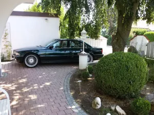 BMW 750i A -