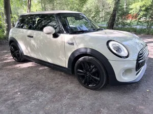 MINI Cooper D Cooper,Navi,Sportsitze,Scheckheft,Keygo
