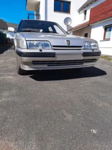 Rover 827