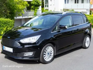 Ford Grand C-Max 1,5 EcoBoost 110kW Titanium Titanium