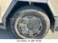 Tesla 2025 Cybertruck - AWD - € 79.900 T1