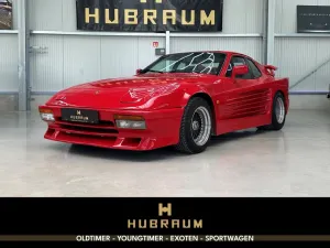 Porsche 944