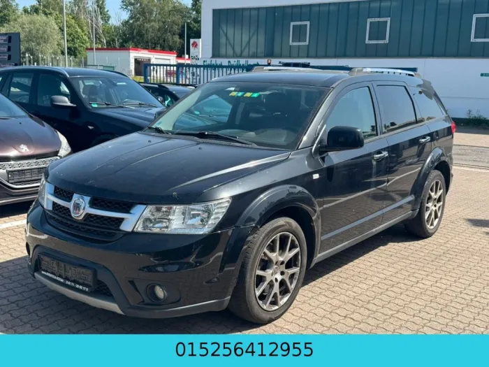 Fiat Freemont Lounge AWD - Automatik - 7 Sitzer