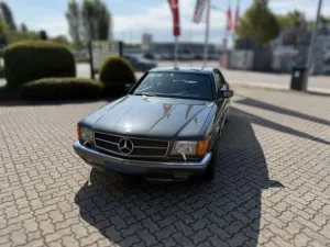 Mercedes-Benz 560