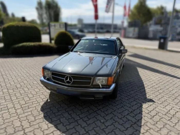 Mercedes-Benz 560