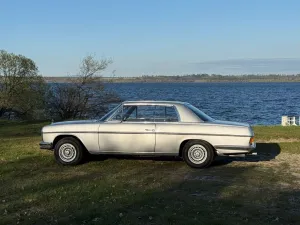 Mercedes-Benz 250/8 Coupé Automatic