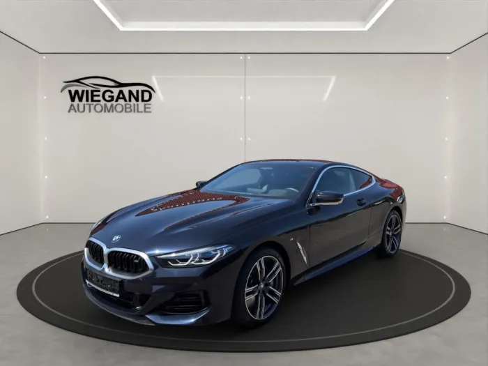 BMW M850i xDrive+LED+KLIMA+HeadUP+