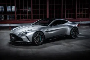Aston Martin V8 Vantage MY25 BOWERS&WILKINS-SAMMLERFAHRZEUG