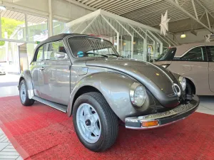 Volkswagen Käfer 1303 Cabrio+LEDER+TÜV 06/27+H-KENNZEICHEN+