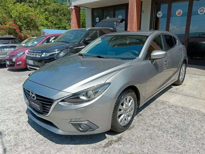 Mazda 3 1.5 SKYACTIV-D 105CV EXCEED