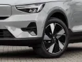 Volvo EX40 Single Extended Range RWD Plus Dark 360 Par