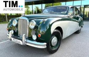Jaguar MK8