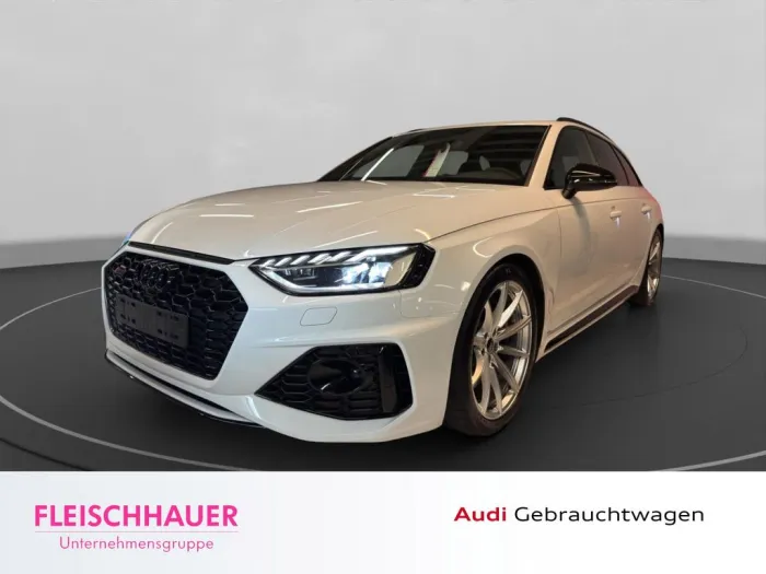 Audi RS4 Avant 2.9 TFSI qu. Navi+LED+280km/h+Kamera+D
