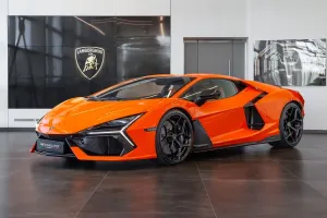 Lamborghini Revuelto, Carbon