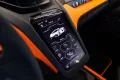 Lamborghini Revuelto, Carbon