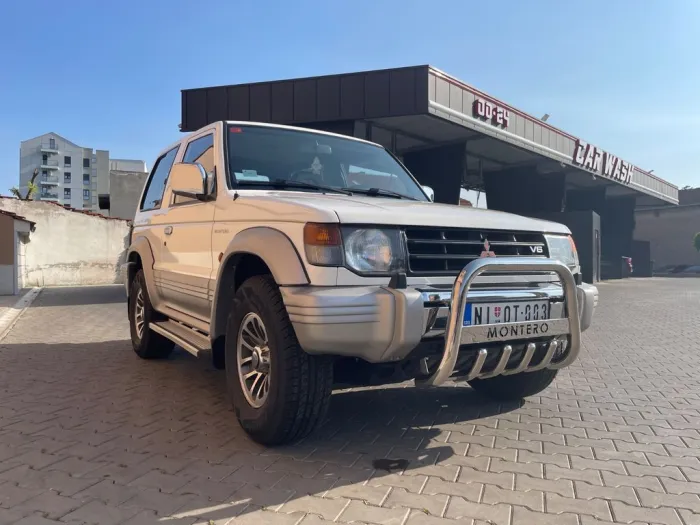 Mitsubishi Montero Pajero V6 3.0 GLS 