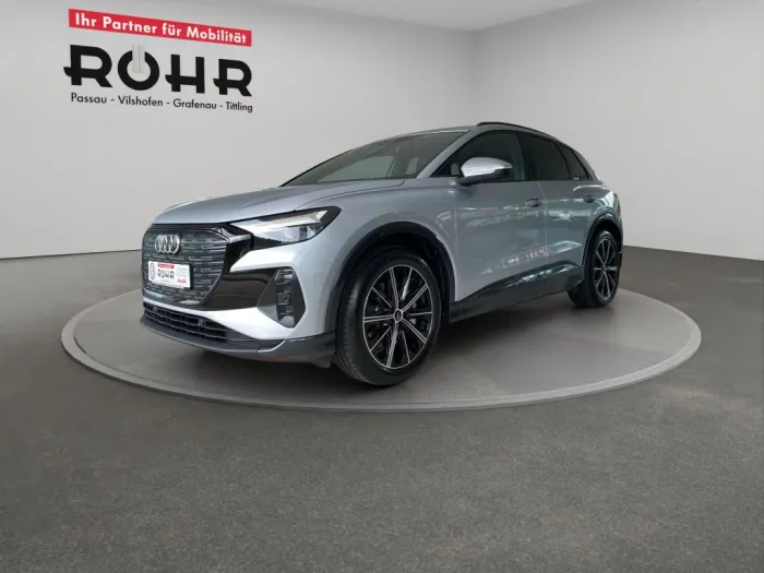 Audi Q4 e-tron (PDC.AHK.NAVI.SHZ.DAB.virtual cockpit)