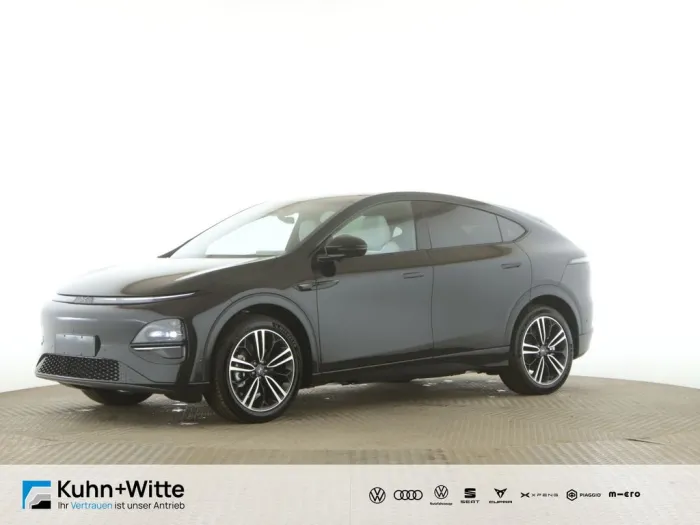 XPENG G6 AWD Performance Midnight Black elektr. +  AHK