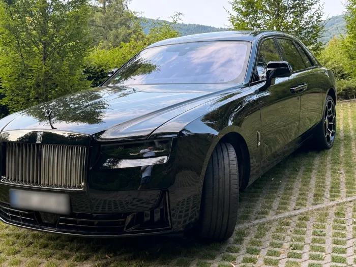 Rolls-Royce Ghost Black Badge -