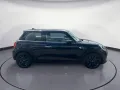 MINI One Klimaaut. PDC Sitzhzg. Vorn MF Lenkrad