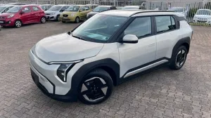Kia EV3 58 kWh 150 kW Air Frontantrieb