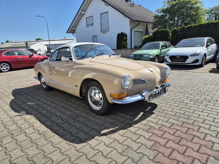 Volkswagen Karmann Ghia Coupe