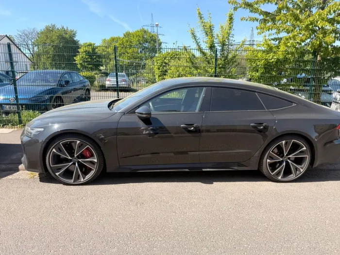 Audi RS7 quattro Dynamik-Paket Plus 