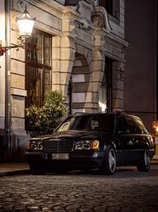 Mercedes-Benz Mercedes Benz S124/ W124 320 E320