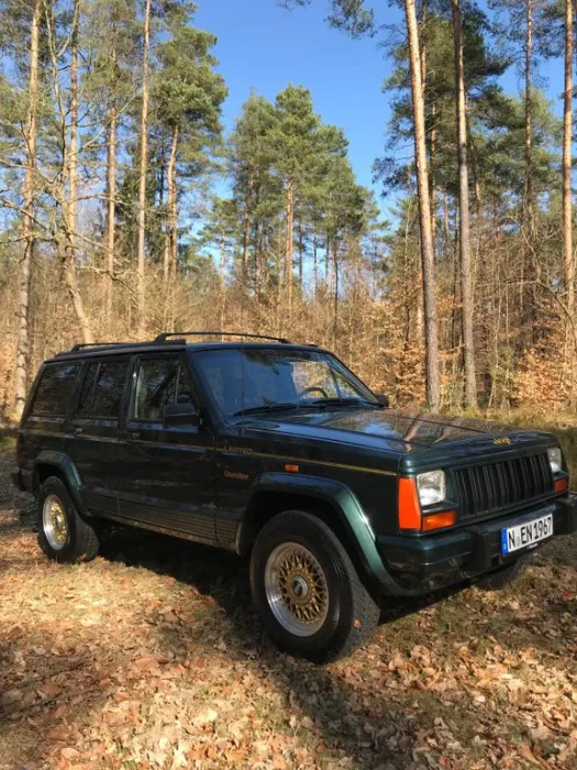 Jeep Cherokee Country Auto Country