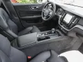 Volvo V60 Cross Country B4 AWD Plus Pano LED