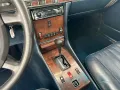Mercedes-Benz 560SL