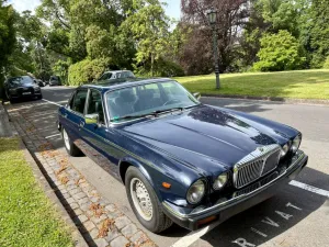 Jaguar Daimler Double Six NEU AUFGEBAUT