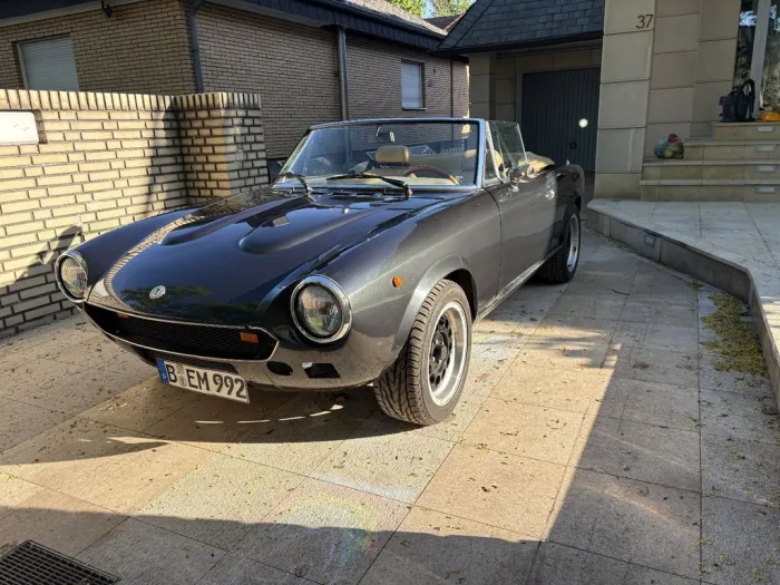 Fiat 124 Spider DS Pininfarina - TÜV neu