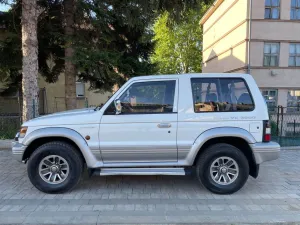 Mitsubishi Pajero 3.0 V6 GLS