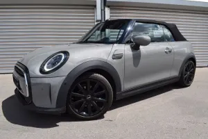MINI Cooper Essential Trim Head-Up/Navi/PDC/1.Hd