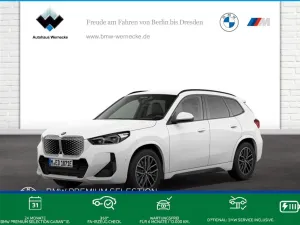 BMW iX1 xDrive30