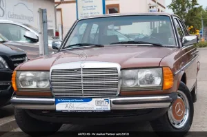 Mercedes-Benz 240D Limousine W123 +Oldtimer+H-Zulassung+