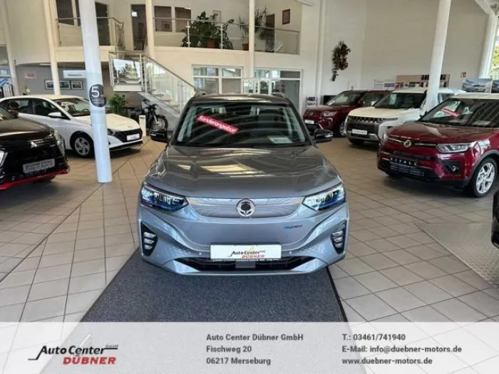 Ssangyong Korando e motion Titanium