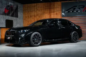 BMW M5 Limousine *360*