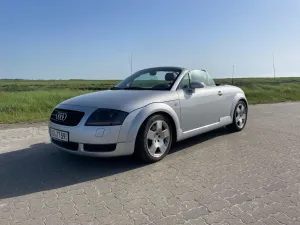 Audi TT Roadster 1.8T 110KW -