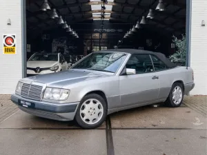 Mercedes-Benz CE 300 300 24-v W124