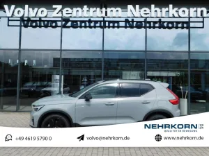 Volvo EX40 Single Motor ext. Range Plus Black Edition