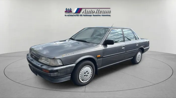Toyota Camry 2.0 Automatik AHL OLDTIMER SCHIEBEDACH
