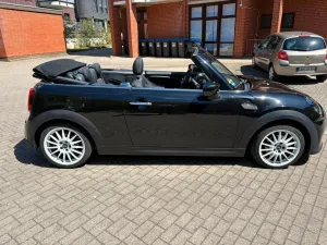 MINI Mini One Cabrio F57