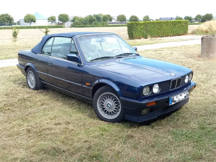 BMW 325i Cabrio H Zul. Tüv Sammlerzustand