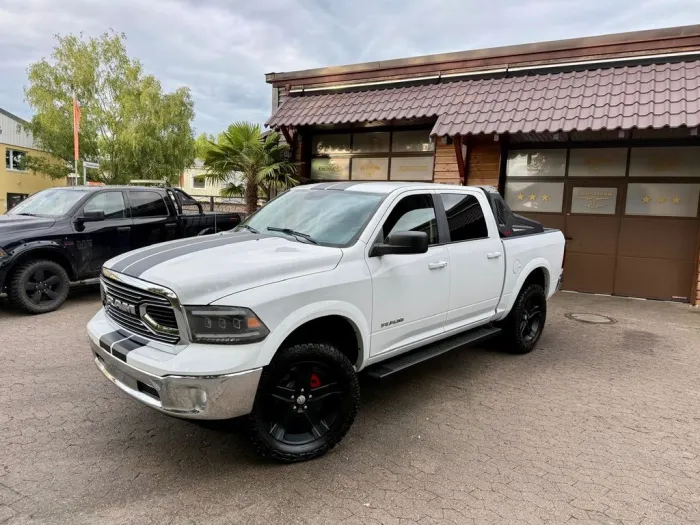 Dodge NEUWAGEN*LARAMIE*OFFROAD*BÜGEL*LIFT*LED*GARANTI*